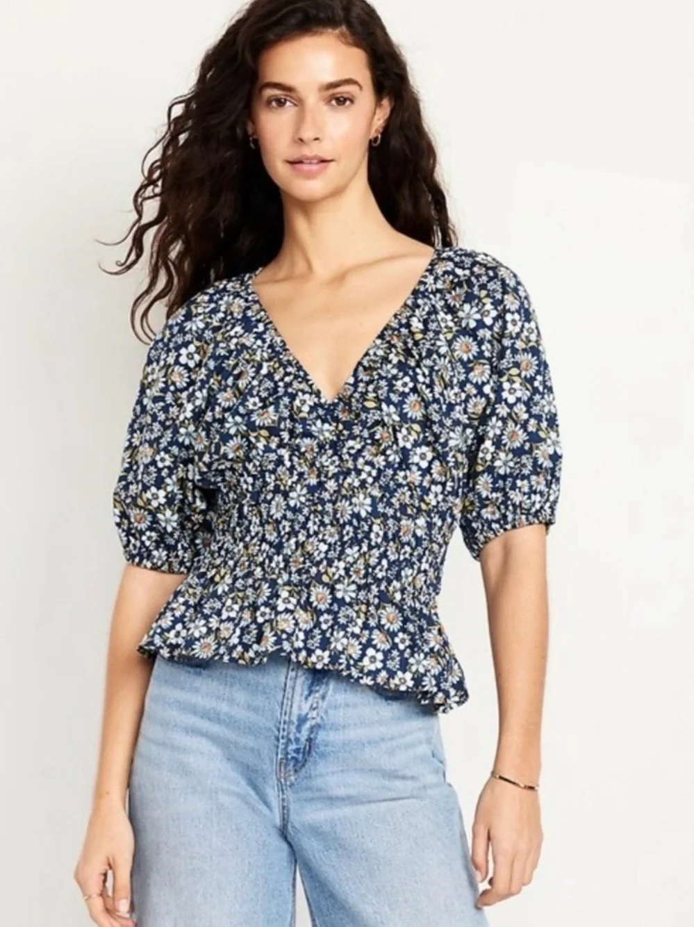Old Navy Blue Floral Smocked Peplum Blouse Puff Sleeve Size Small